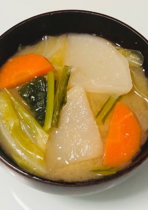 かぶキャベツ人参の味噌汁-レシピのメイン写真