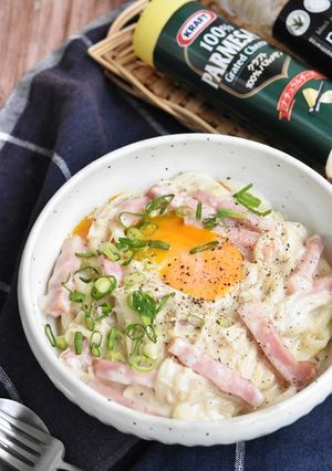 ベーコンとえのきのカルボナーラ風うどん-レシピのメイン写真