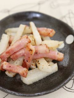 長いもとベーコンの炒め物-レシピのメイン写真