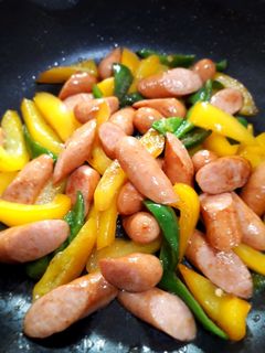 パプリカとウインナーのコンソメソテー-レシピのメイン写真