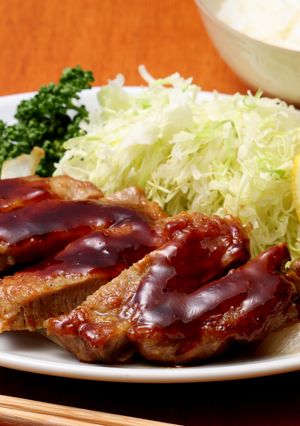 洋食☆簡単豪華☆関西風の柔らかトンテキ-レシピのメイン写真