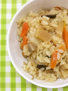 保育園の給食♪たけのこご飯-レシピのメイン写真