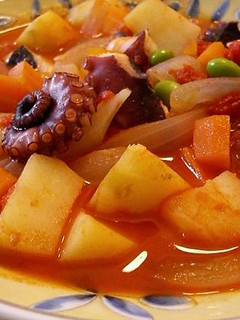 タコとじゃがいものトマト煮込み-レシピのメイン写真