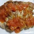 パリパリ鶏もも肉のトマトソースかけ