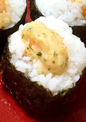 海老の天ぷらでおむすび-レシピのメイン写真