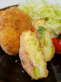 高齢者向け!やわらか空豆のコロッケ-レシピのメイン写真