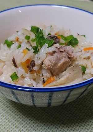 ささっとできるサバの炊き込みご飯-レシピのメイン写真
