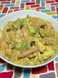 超簡単☆濃厚!アボカドカルボナーラ丼-レシピのメイン写真