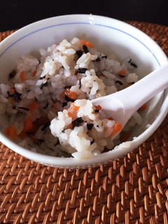離乳食完了期 ひじきの炊き込みご飯-レシピのメイン写真