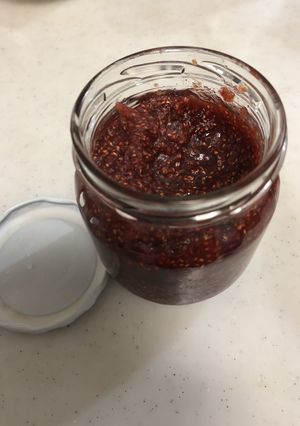 ラカントで☆糖質オフの野いちごジャム-レシピのメイン写真