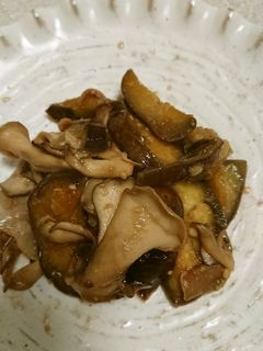 ★なすびとマイタケと豚肉の味噌炒め-レシピのメイン写真