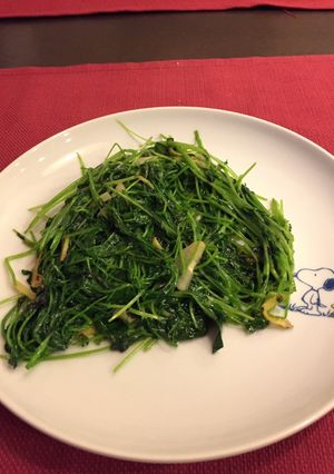本場の味！清炒豆苗（豆苗の炒め物）-レシピのメイン写真