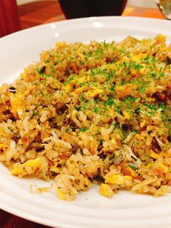 炊き込みご飯リメイク!絶品チャーハン-レシピのメイン写真