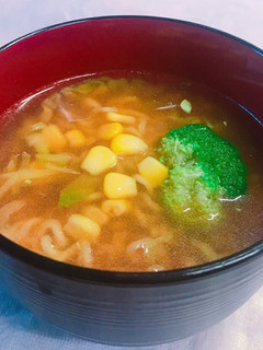 鍋は不要!レンチンでインスタントラーメン-レシピのメイン写真