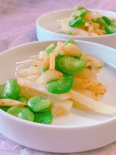 そら豆と冷凍フライドポテトのにんにく炒め-レシピのメイン写真