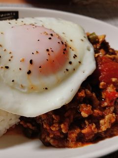 トマト缶とカレー粉で作るドライカレー-レシピのメイン写真