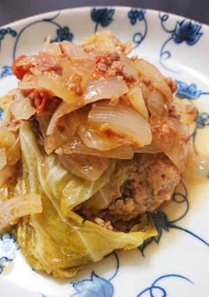 ロールキャベツ風煮込みハンバーグ-レシピのメイン写真