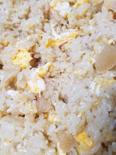 余った炊き込みご飯は炒飯で♡♡-レシピのメイン写真