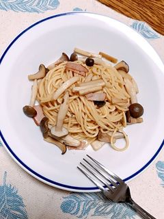 キノコとベーコンのパスタ-レシピのメイン写真
