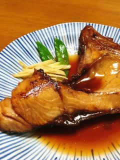 天然ぶりカマの煮付け *☻*-レシピのメイン写真