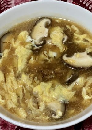 椎茸入りふかひれスープ-レシピのメイン写真