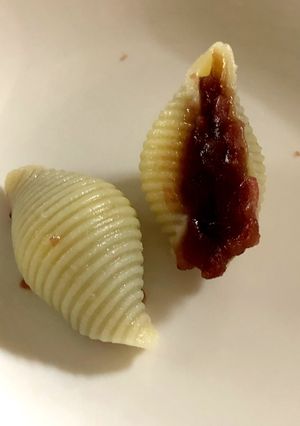 コンキリエに井村屋のゆであずき詰めてみた-レシピのメイン写真