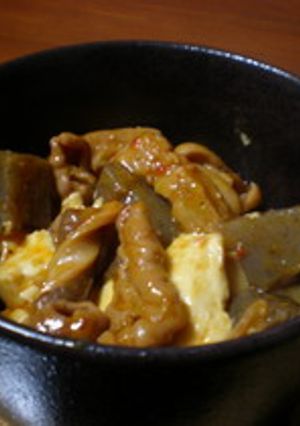 つまみにもご飯にも！もつと豆腐の炒め煮-レシピのメイン写真