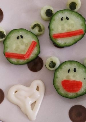ケロッケロ♪カエルのきゅうりサラダ♪-レシピのメイン写真