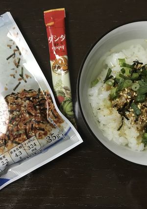 簡単！ふりかけ茶漬け-レシピのメイン写真