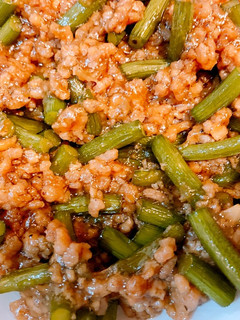 ニンニクの芽とひき肉の炒め物 お弁当にも-レシピのメイン写真