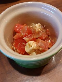トマトとクリームチーズのおかか和え-レシピのメイン写真