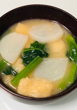 ほうれん草かぶ油揚げの味噌汁-レシピのメイン写真