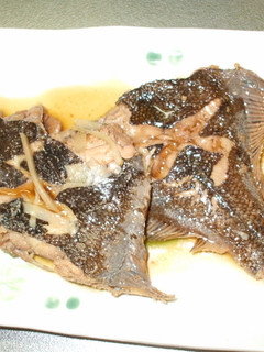 縁側も美味しく!圧力鍋でカレイの煮付け②-レシピのメイン写真