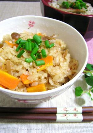 バター風味✿ツナとなめたけの炊き込みご飯-レシピのメイン写真