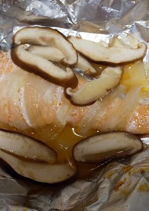 オーブンレンジで簡単！鮭のホイル焼き-レシピのメイン写真