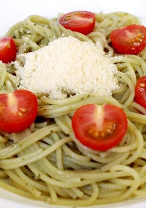バジルソースとトマトのパスタ-レシピのメイン写真