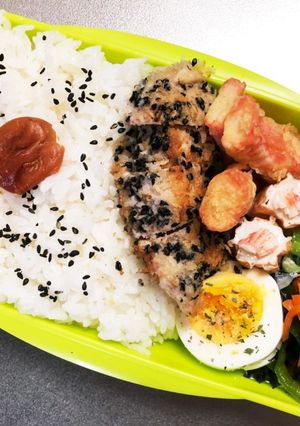 旦那弁当300♥マヨごまパン粉焼き弁当！-レシピのメイン写真