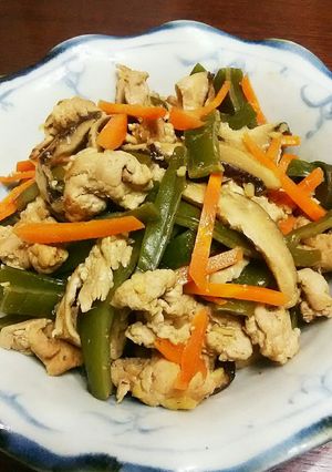 味付け簡単、茎わかめと豚こまの炒め煮。-レシピのメイン写真