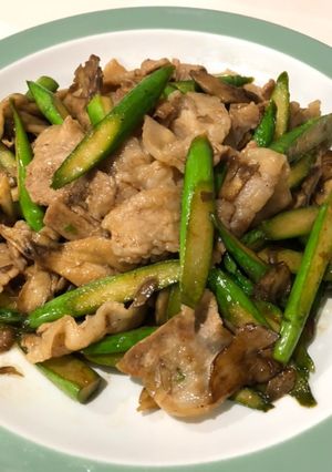 アスパラ舞茸豚バラのオイスターソース炒め-レシピのメイン写真