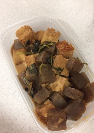 厚揚げとこんにゃく、小松菜の味噌煮-レシピのメイン写真