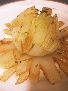 玉ねぎ丸ごと素揚げ!簡単、美味しい!-レシピのメイン写真