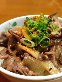 エリンギ入り美味しい牛丼 *☻*-レシピのメイン写真