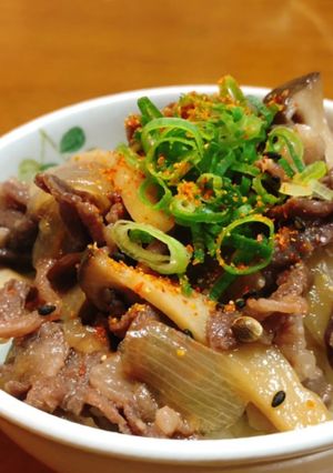 エリンギ入り美味しい牛丼 *☻*-レシピのメイン写真