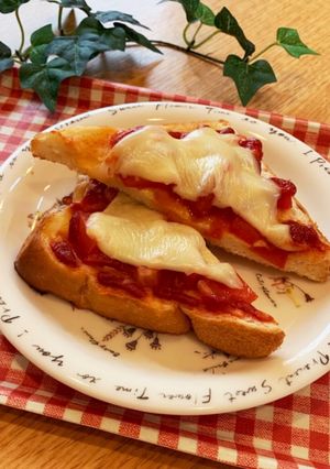 トマトのピザトースト-レシピのメイン写真