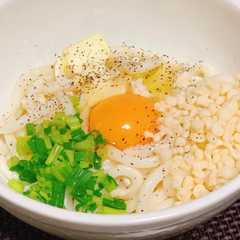 รูปของ 釜バターうどん