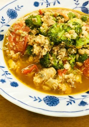 抗酸化効果！鮭缶とトマトブロッコリー炒め-レシピのメイン写真