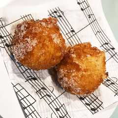 รูปของ HMでコロコロチーズホットク