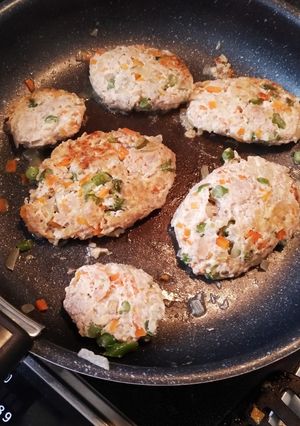 離乳食☆卵なしパン粉なしで豆腐ハンバーグ-レシピのメイン写真