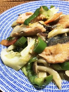 鮭と野菜の味噌バター炒め-レシピのメイン写真