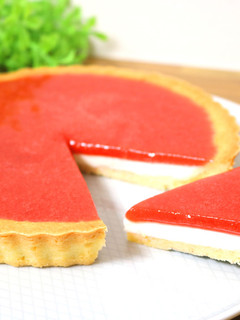 冷凍いちごで♪苺ミルクプリンタルト-レシピのメイン写真